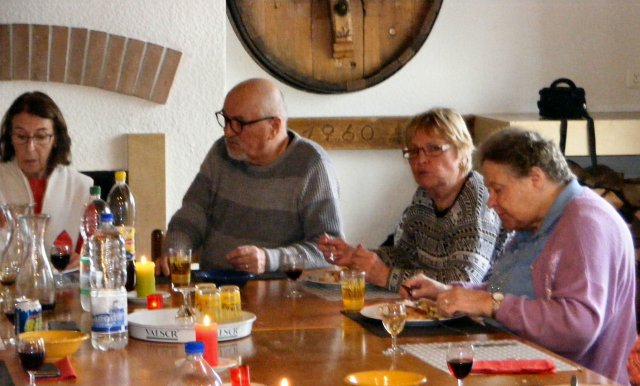 Table régionale par Claudia Descombes et Peter Kunstovny